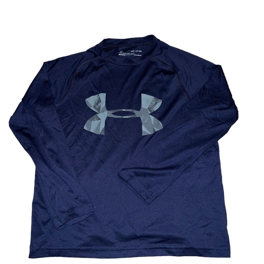 Under Armour long sleeved navy blue shirt with camouflage print logo youth small